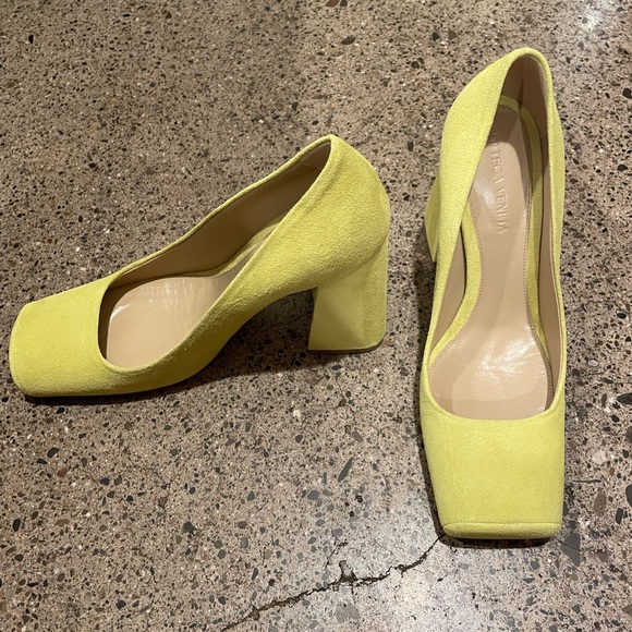 Bottega Veneta Tower Pumps in Green - Picture 3 of 6
